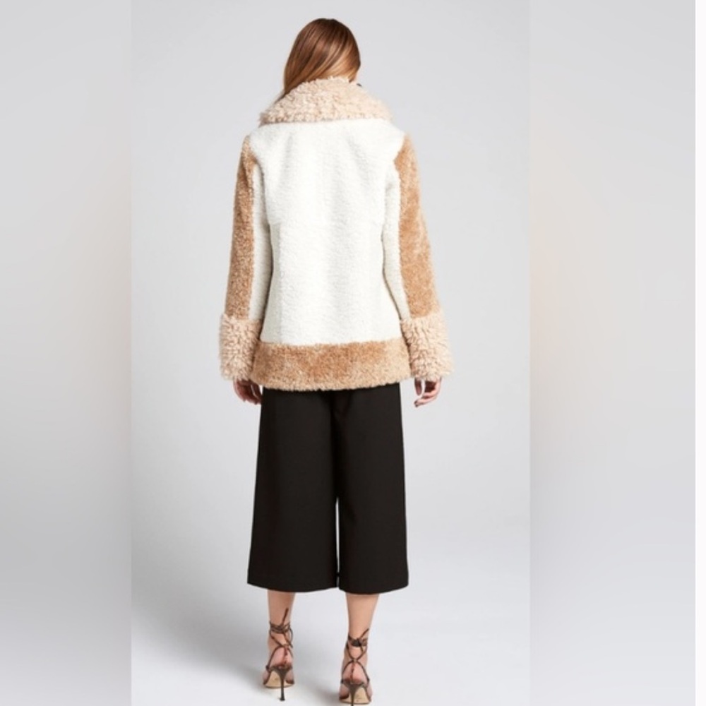 A.C.L. Stan Faux Fur Coat Like New - Picture 3 of 10